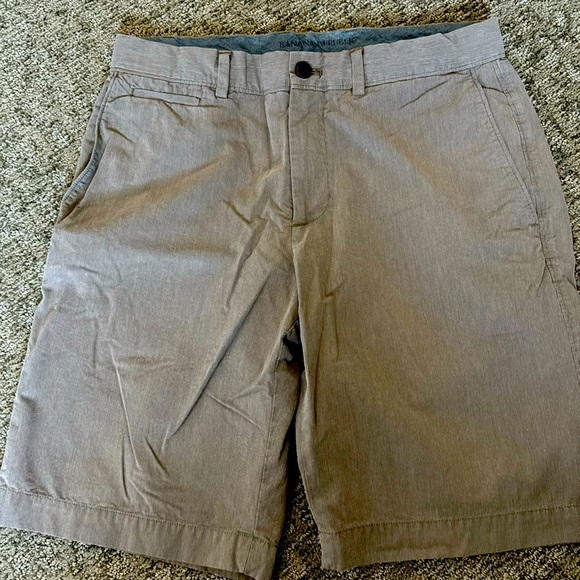 Banana Republic Shorts Mens 31 - Picture 1 of 5